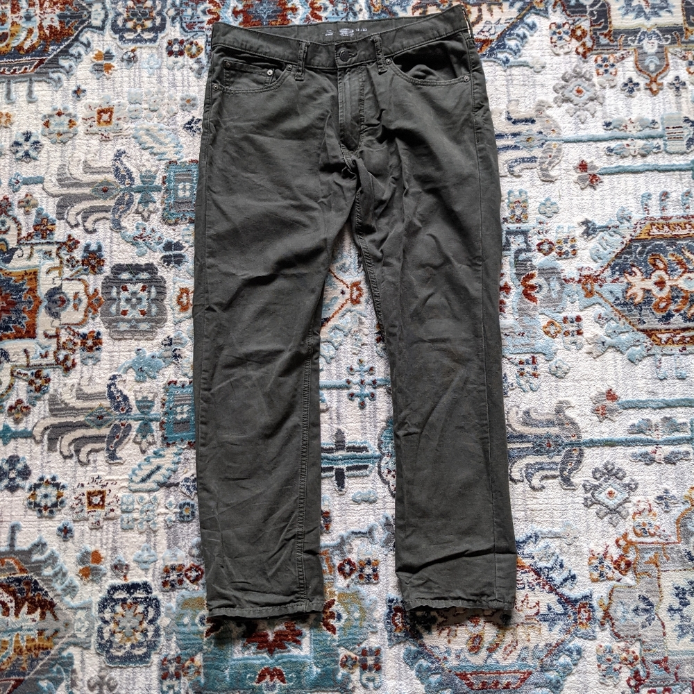 Old Navy Chino Pants